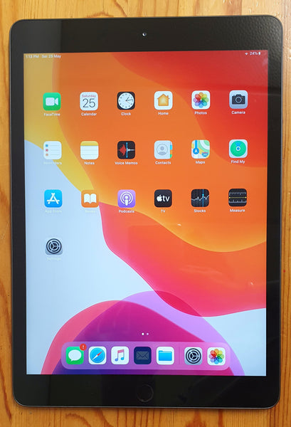iPad 7th Gen 32 GB, Pre-owned iPad